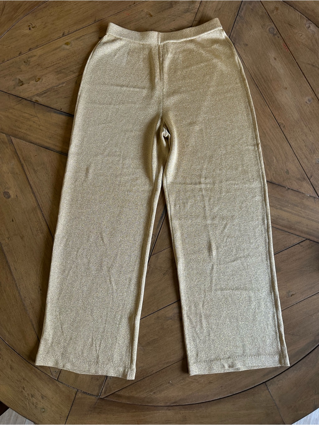 St. John Collection By Marie Gray Gold Metallic Pull On Flat Front Pants Size 6